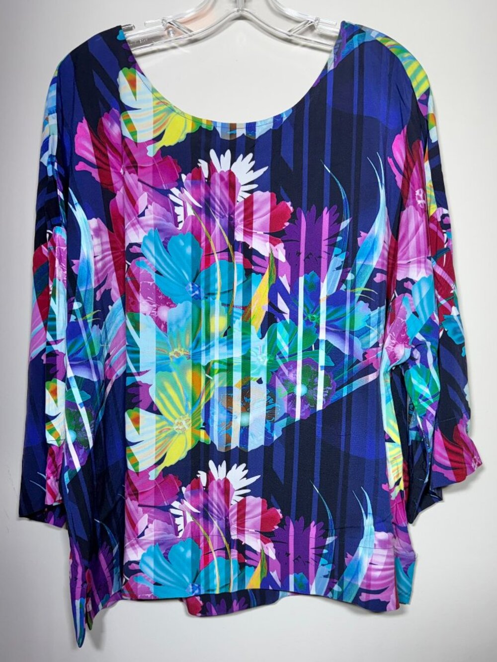 Soft Surroundings Minion Top. Vibrant Blue, Purple and Pink Floral Blouse. 2X